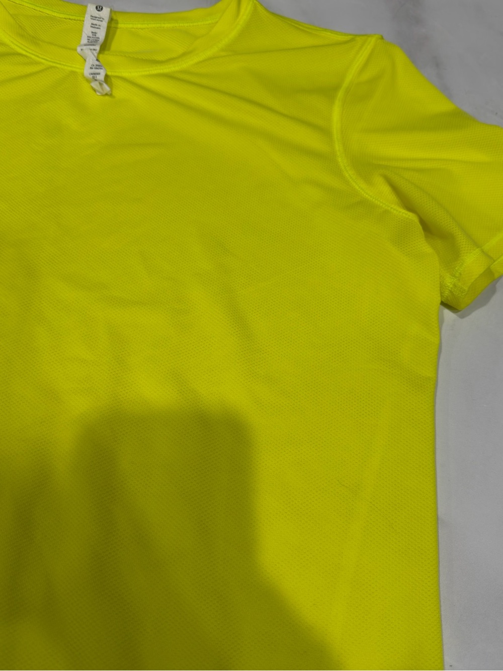 Lululemon High Neck Running and Training T-Shirt Size 8 Neon Yellow - Picture 7 of 9